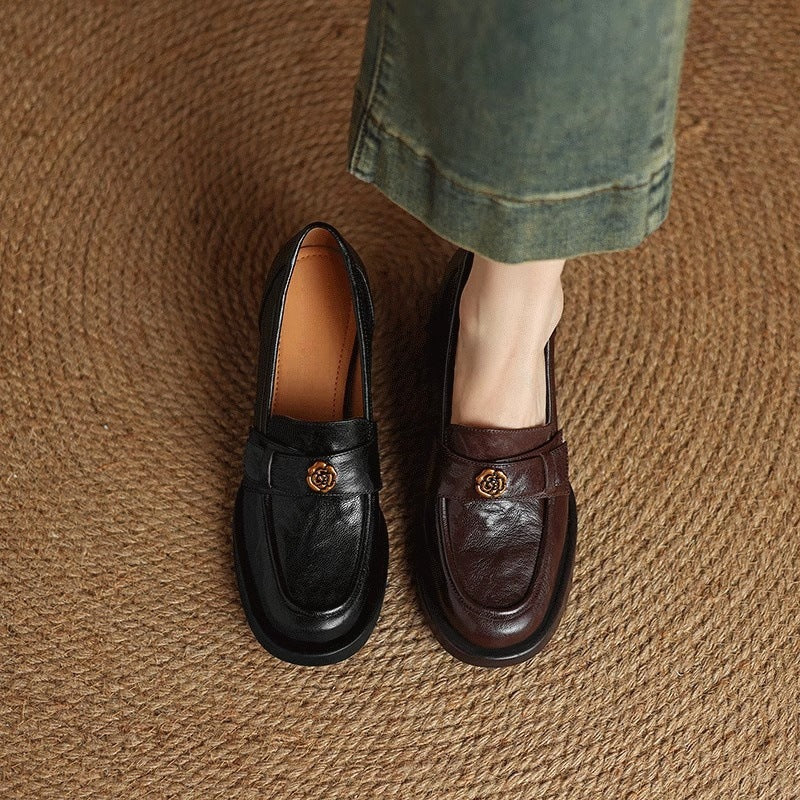 Damen Mokassins mit elegantem Riemen und hochwertigem Lederobermaterial EB