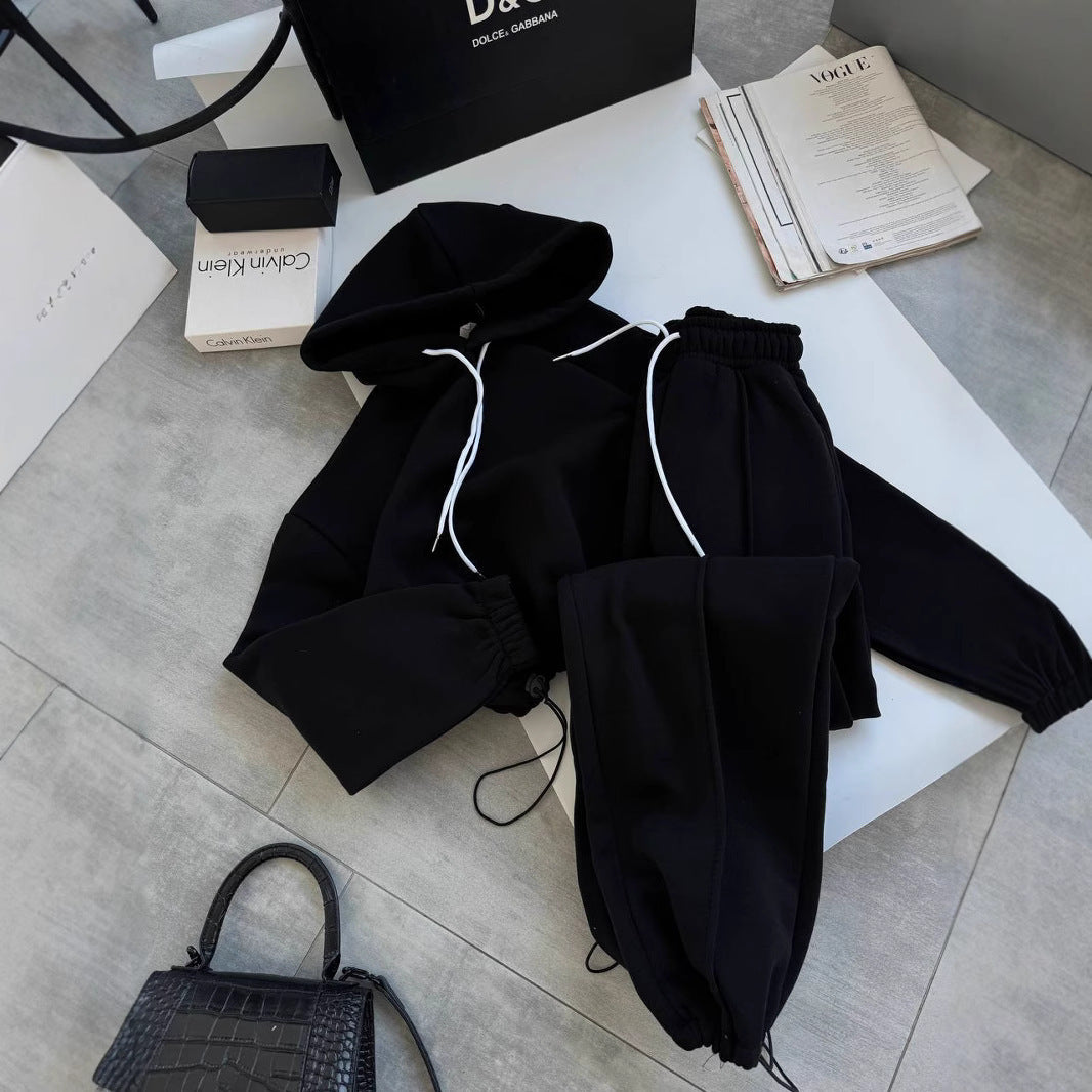 Damen Oversize-Hoodie und Jogginghose Set mit weichem Innenfutter, verstellbarer Kordel und hochgezogenem Bund Eichborn Berlin