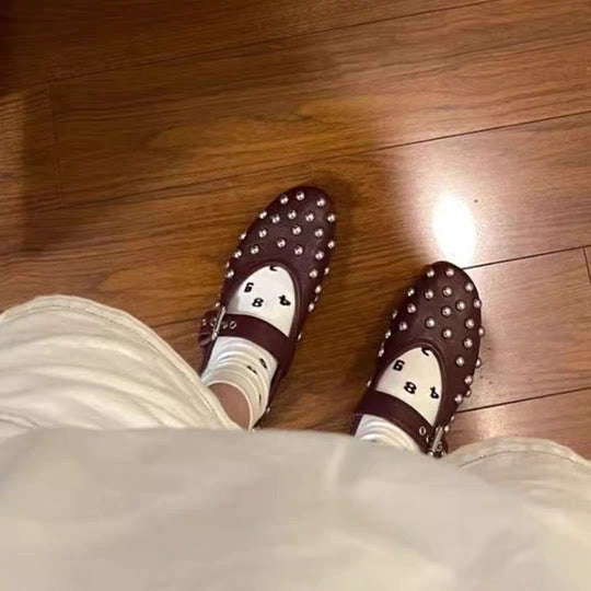 Damen Ballerinas mit dekorativen Nieten und elegantem Schnallenverschluss EB