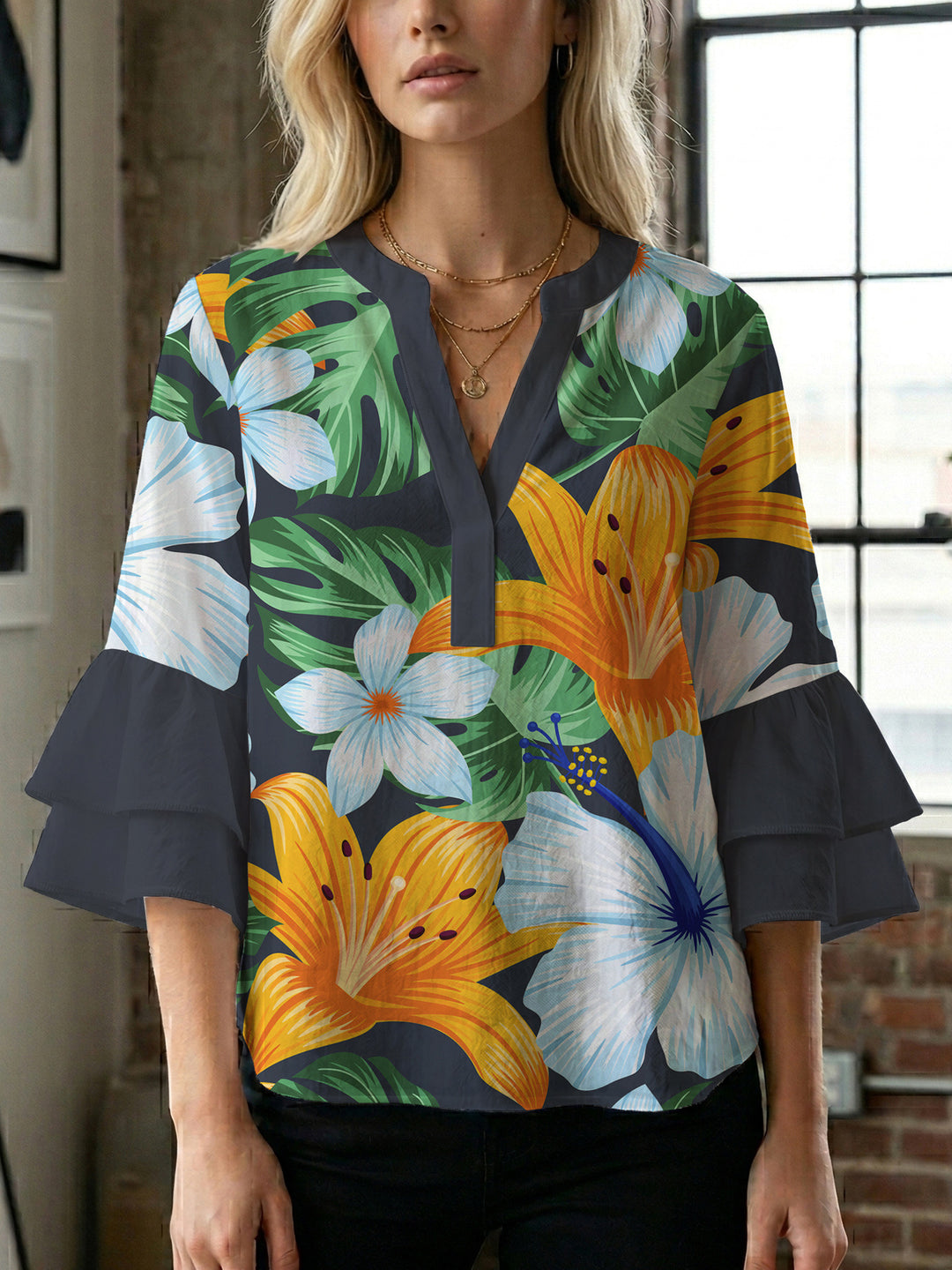 Damen Bluse mit voluminösen Rüschenärmeln und floralem Druck EB