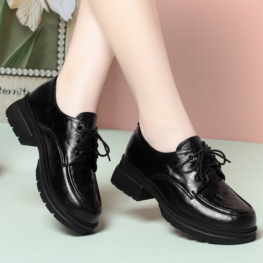 Damen Schnürschuhe mit robustem Profil EB