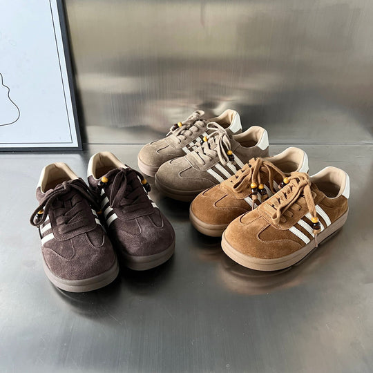 Damen Sneakers aus weichem Wildleder mit modischen Akzenten EB