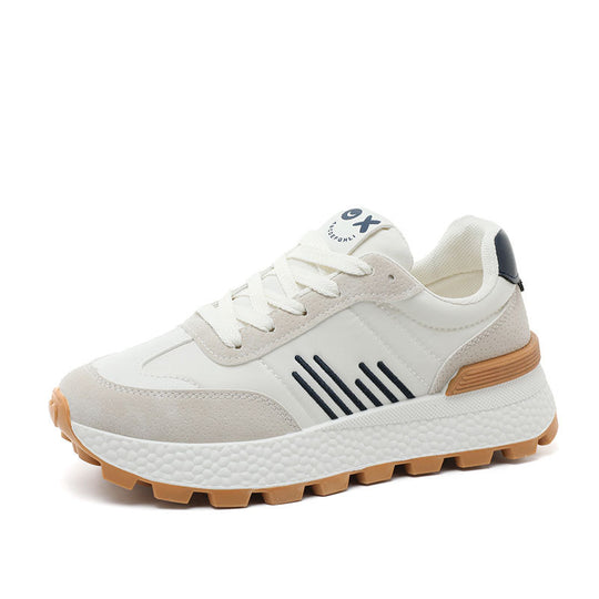 Damen sportliche Trail-Sneaker mit robustem Profil und atmungsaktiver Oberflächenstruktur EB