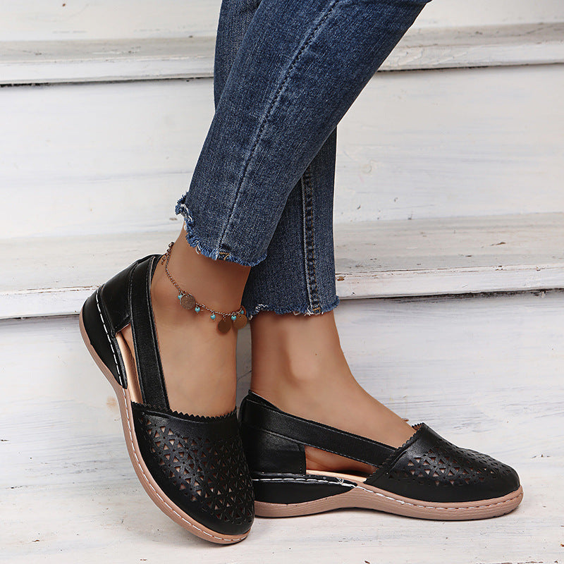 Damen  perforierte Slipper-Pumps mit seitlichen Cut-Outs elastischem Fersenband und dämpfender Komfortsohle EB