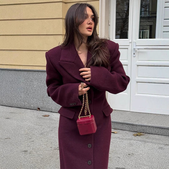 Damen eleganter Wollmantel mit strukturiertem Design und praktischen Taschen EB