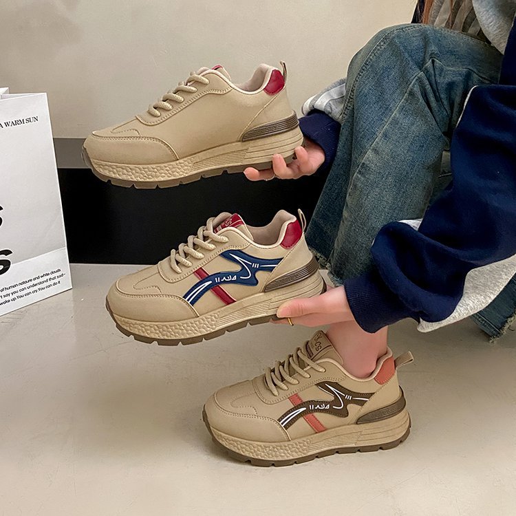 Damen modische Sneakers mit dicker Laufsohle und innovativer Fußbetttechnologie EB