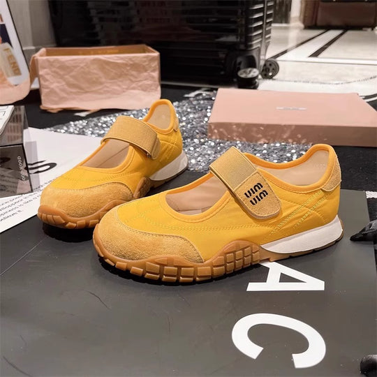 Damen Sportliche Sneaker mit verstellbarem Klettverschluss und atmungsaktivem Obermaterial EB