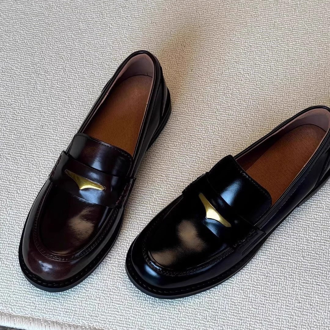 Damen hochwertige Mokassins mit elegantem Goldakzent und komfortablem Fußbett EB