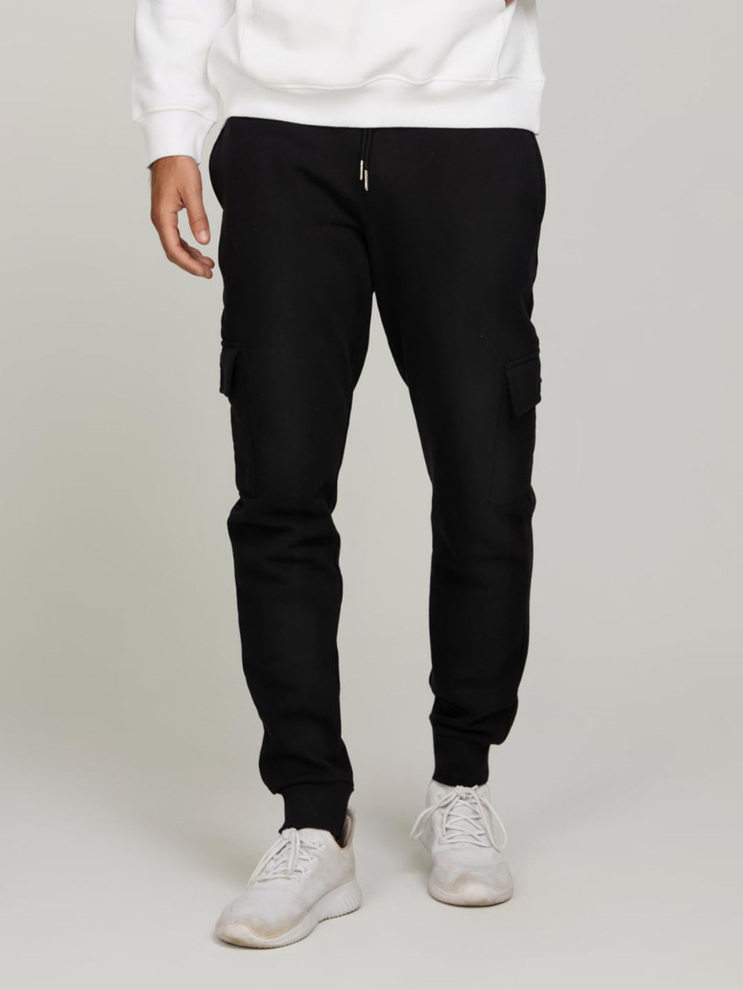 Damen nan schmal geschnittene Cargo-Jogginghose mit ergonomischen Nähten elastischem Komfortbund und aufgesetzter Klappentasche EB