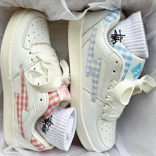 Damen Sneakers mit karierter Applikation und bequemer Dämpfung EB