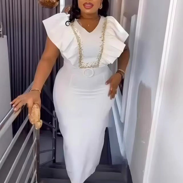 Damen Elegantes Kleid mit voluminösen Rüschendetails und glamourösem Akzent EB