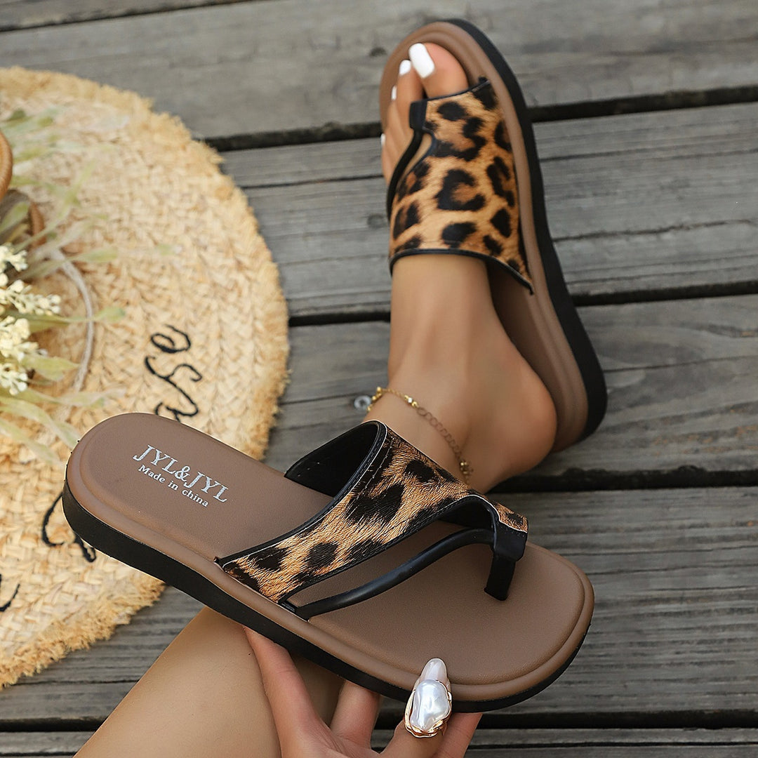 Damen Trendige Zehentrenner-Sandalen mit Leopardenmuster EB