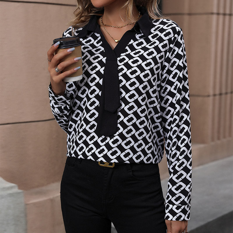 Damen Elegante Bluse mit modernem grafischem Muster und Krawattenverschluss EB