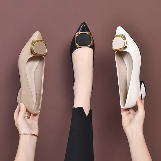 Damen Elegante Pumps mit glänzendem Schmuckdetail EB