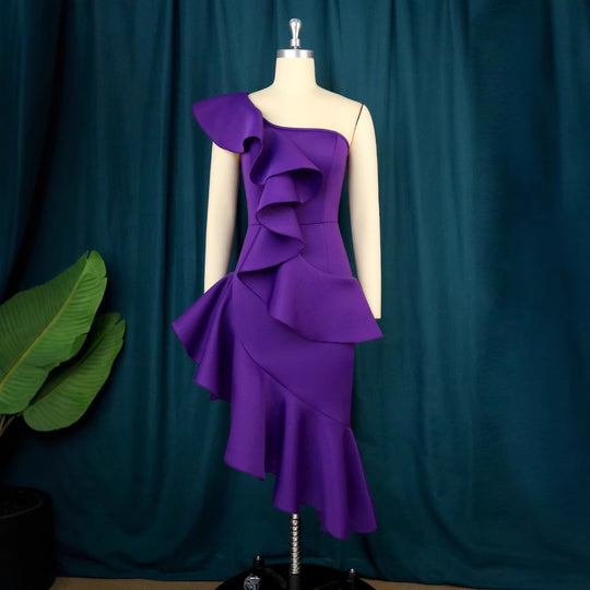 Damen Elegantes Maxi Kleid mit asymmetrischem Rüschendesign EB