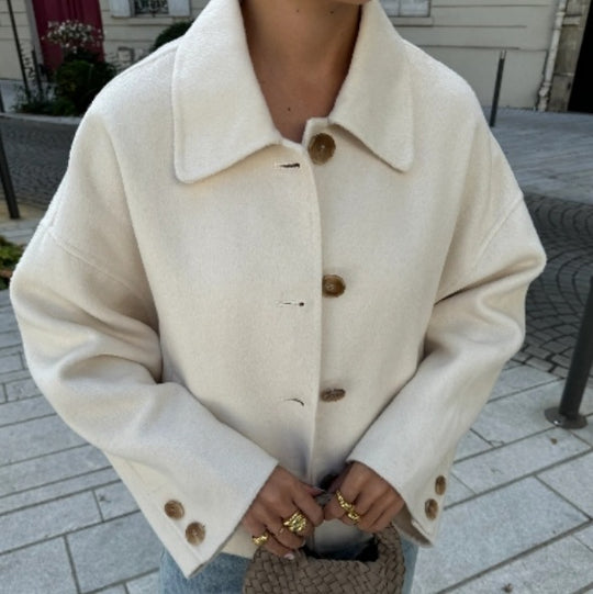 Damen Oversized Wolljacke mit Knopfdetail EB