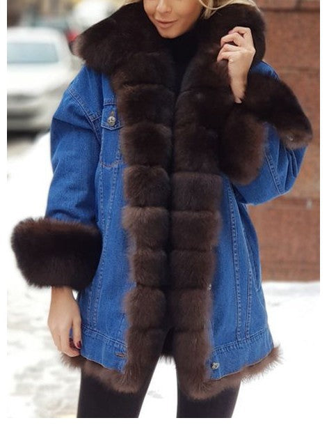 Damen Oversize Jeansjacke mit voluminösem Kunstfellkragen und Manschetten EB