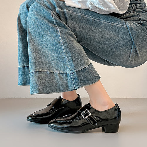 Damen elegante Slipper mit modischem Schnallen-Detail EB