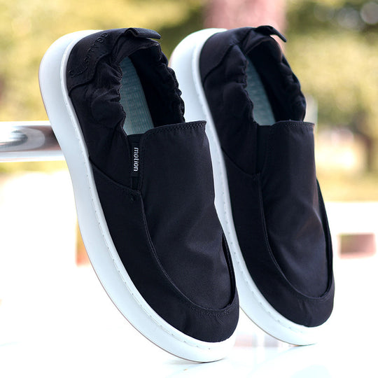 Damen Slip-On Sneakers mit flexiblem Obermaterial und rutschfester Sohle EB