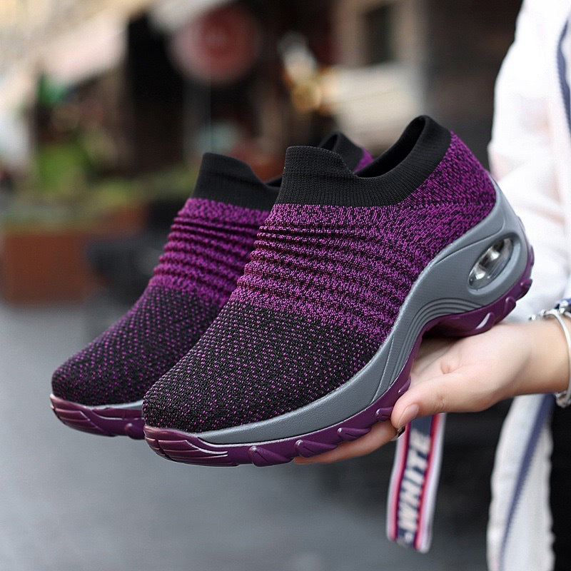 Damen Flexibler Slip-On Sneaker mit atmungsaktiver Strick-Oberfläche und dämpfender Sohle EB