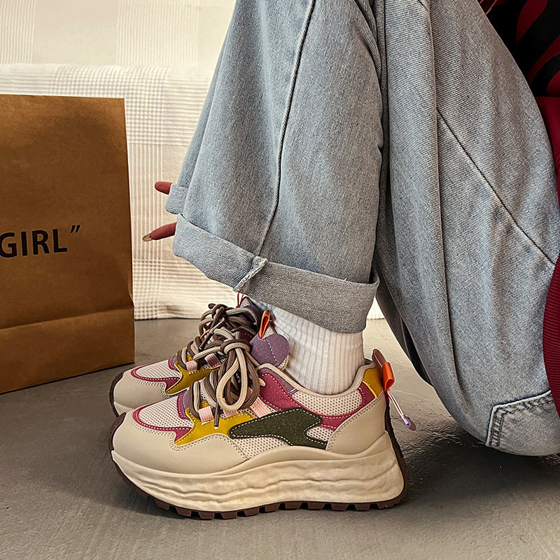 Damen Sportliche Chunky Sneakers mit elastischem Schnürsystem und farbenfrohen Akzenten EB
