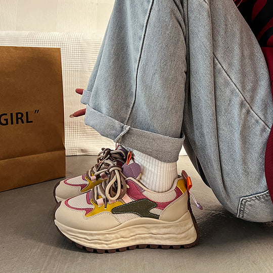 Damen Sportliche Chunky Sneakers mit elastischem Schnürsystem und farbenfrohen Akzenten EB