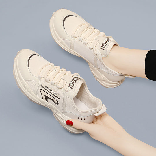 Damen Sportliche und atmungsaktive Lauf-Sneaker mit rutschfester Sohle EB