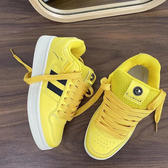 Damen Stylish Sneaker in frischem Design mit innovativem Schnürsystem EB