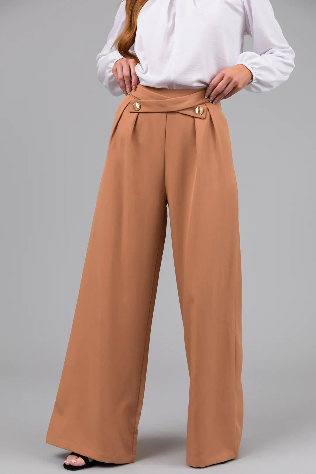 Damen Weite High-Waist-Hose mit eleganter Knopfdetails und figurverleihendem Schnitt EB