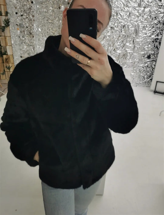 Damen Fleecejacke mit hohem Kragen und seitlichen Eingrifftaschen EB