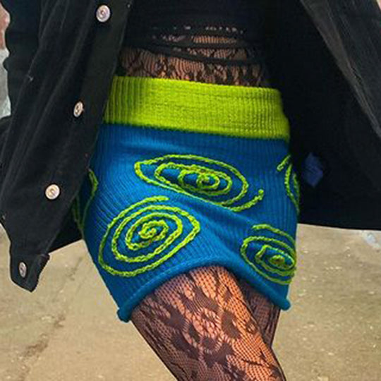 Damen Miniröcke mit einzigartigem Spiral-Design EB