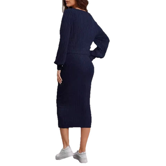 Damen Strick-Outfit mit Knopfleiste und Bündchen EB