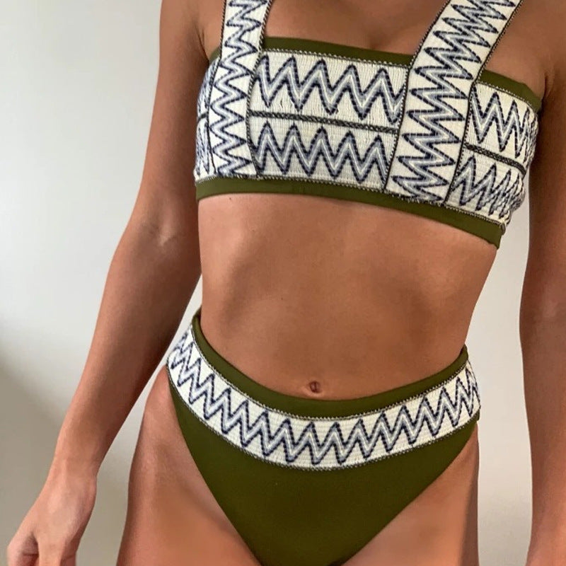 Damen Sportlicher Bikini mit breiten Trägern und geometrischem Muster EB