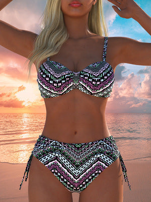 Damen Bikini-Set mit stilvollem Karomuster und goldfarbenen Akzenten EB