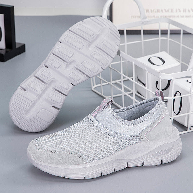 Damen Slip-On Laufschuhe mit atmungsaktiver Mesh-Oberfläche und dämpfender Sohle EB