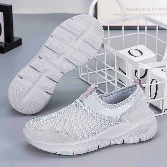 Damen Slip-On Laufschuhe mit atmungsaktiver Mesh-Oberfläche und dämpfender Sohle EB
