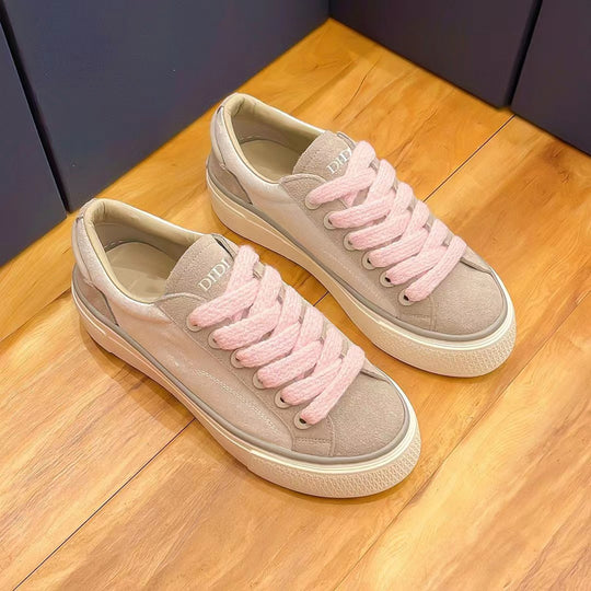 Damen Komfortable Sneakers mit modischen Schnürsenkeln von EB