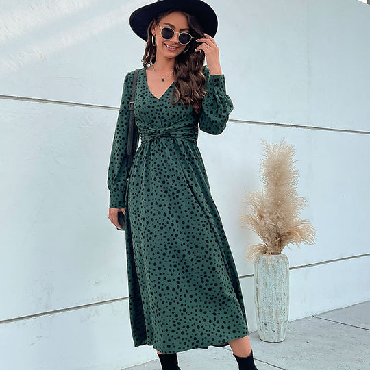 Damen Maxikleid mit modernem Wickeldesign und grafischem Punktmuster EB