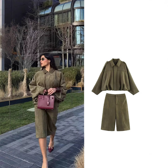 Damen weite Culotte mit eleganter Veloursstruktur und praktischen Taschen EB