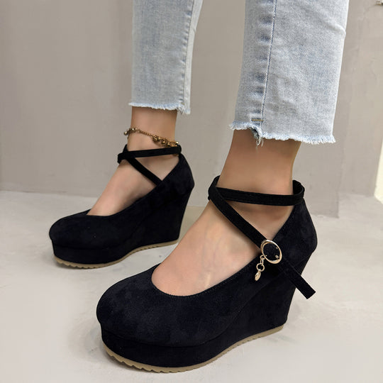 Damen Wedge-Sandaletten mit floralem Design und geschmackvollem Riemen EB