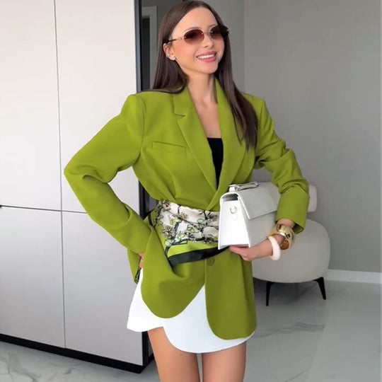 Damen moderner Blazer mit Gürteldetails EB