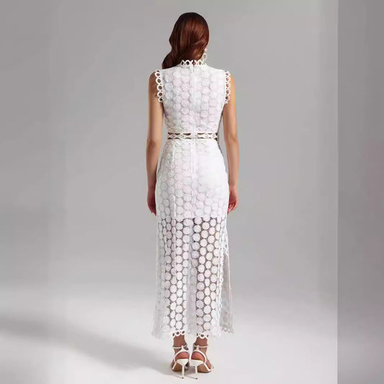 Damen Elegantes Spitzen-Maxikleid mit transparenten Einsätzen und dekorativen Rüschendetails EB