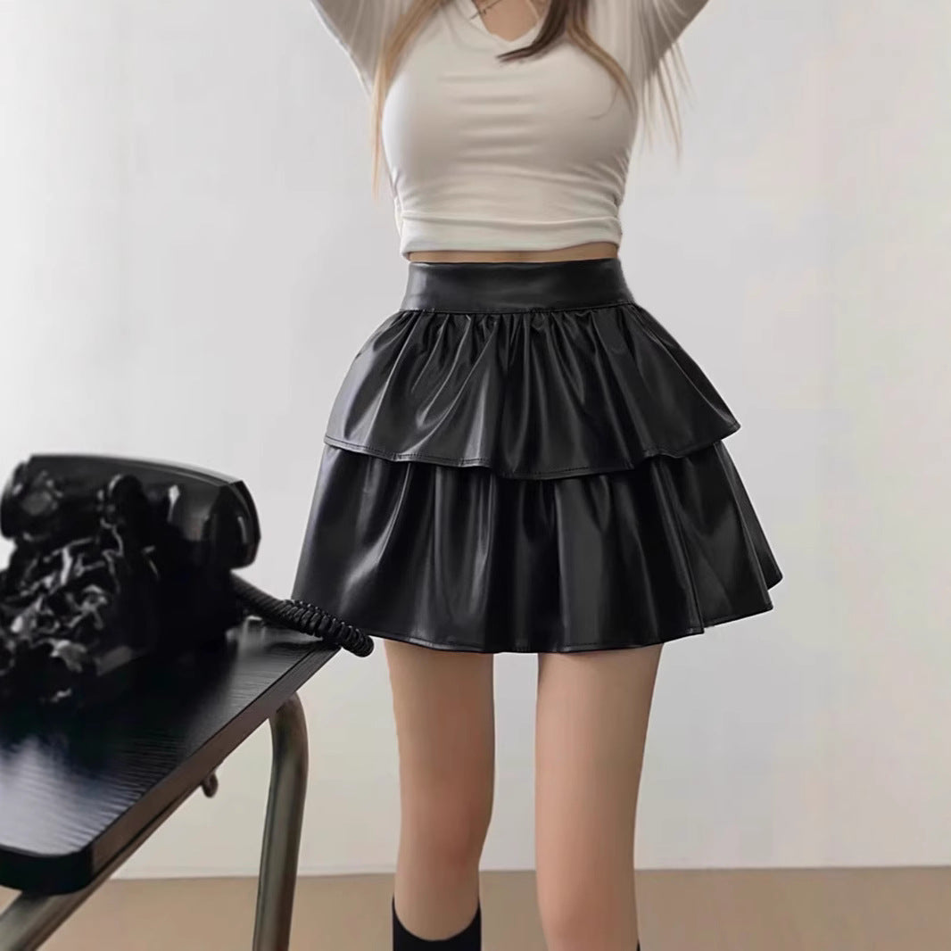 Damen Mini-Rock mit voluminösem Stufen-Design aus hochwertigem Kunstleder EB