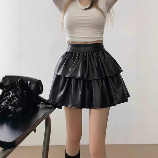 Damen Mini-Rock mit voluminösem Stufen-Design aus hochwertigem Kunstleder EB