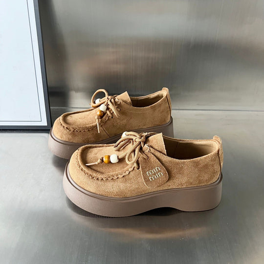 Damen Mokassin-Sneaker mit bequemer Plateau-Sohle und dekorativem Schnürsystem EB