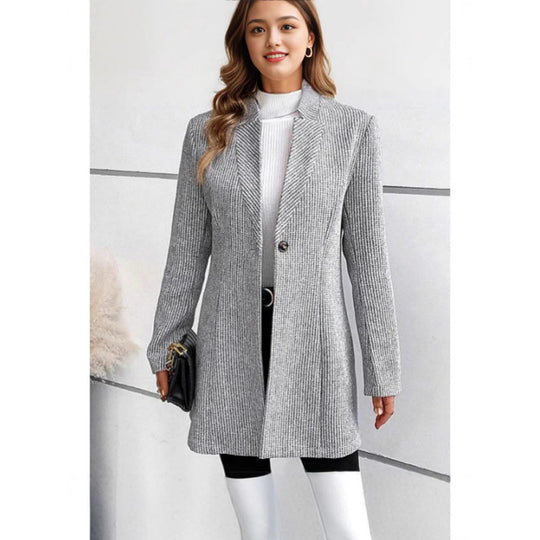 Damen Moderne Strickblazer mit schmalem Schnitt und eleganten Details EB
