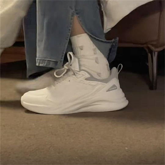 Damen Sportliche Sneakers mit atmungsaktivem Obermaterial und gepolsterter Dämpfung EB