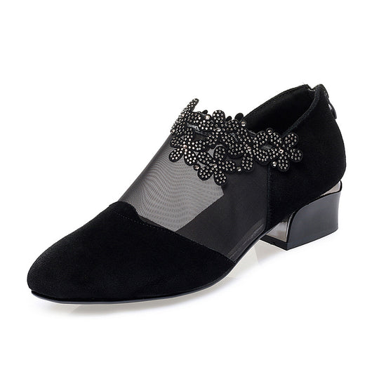 Damen Elegante Ankle Boots mit transparentem Mesh-Einsatz und modischem Blumenakzent EB