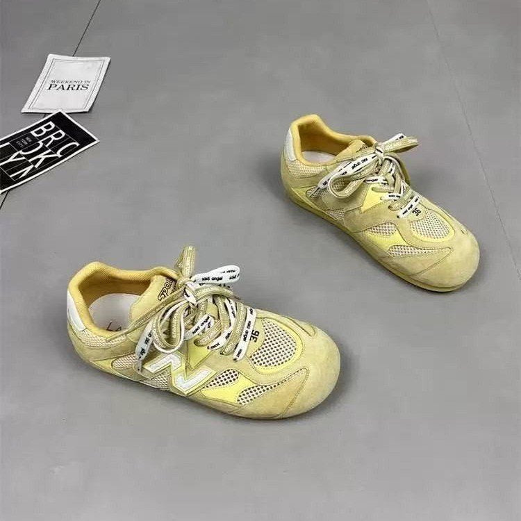 Damen Sportliche Schnür-Sneaker mit atmungsaktiver Mesh-Oberfläche und dämpfender Sohle EB