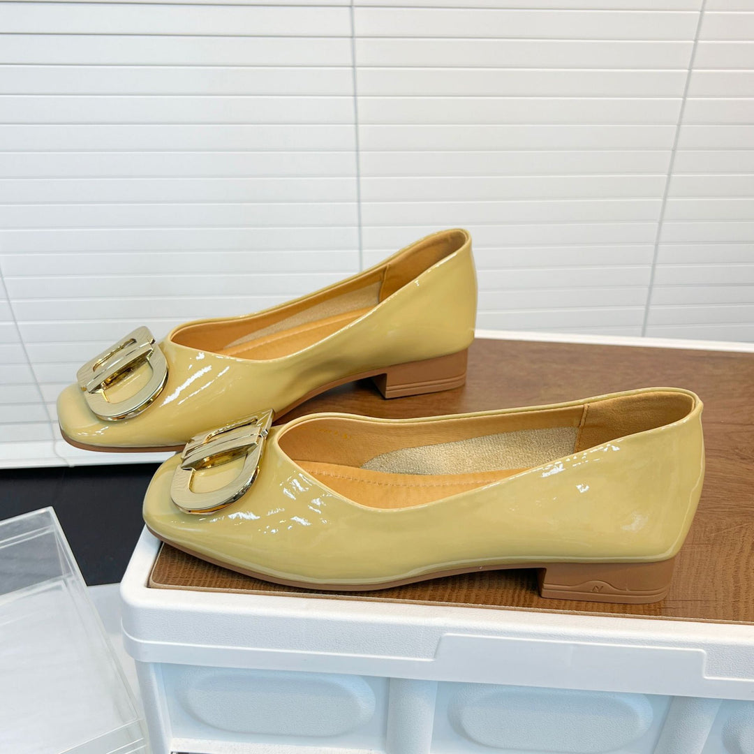 Damen schicke Ballerinas mit modischem Schmuck EB